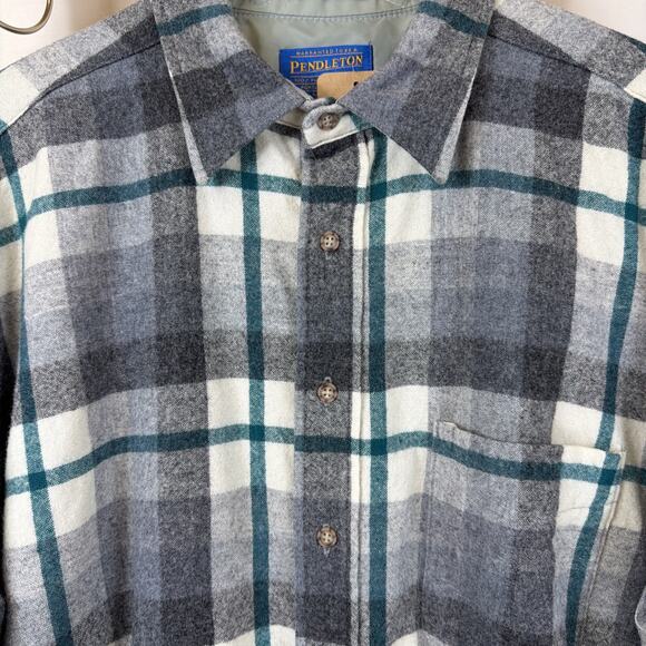 Vintage Pendleton MADE USA Multicolor Wool Flannel Shirt #1258 Size XL - Picture 2 of 4